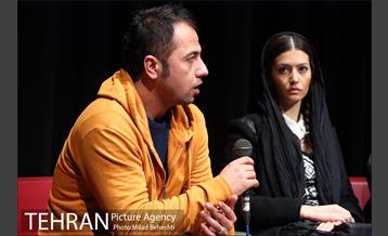 نشست نقد و بررسی فیلم لاک قرمز در فرهنگسرای ارسباران‎ 4