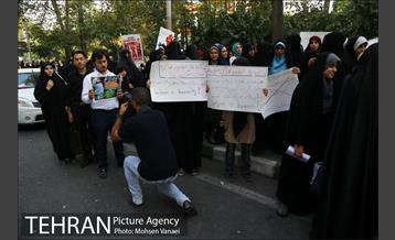 تجمع اعتراضی دانشجویان مقابل مقرسازمان ملل در تهران 7