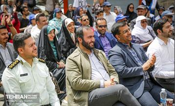 دومین جشنواره شکوفه‌های گیلاس 6