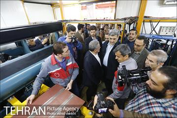 بازدید شهردار تهران از کارخانه واگن سازی تهران 9