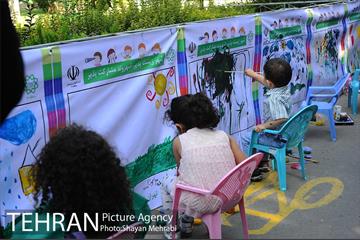 جشنواره طولانی ترین نقاشی کودکان 8