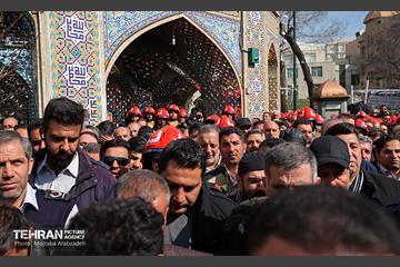 تشییع پیکر شهید آتش‌نشان «قریب رضا دارابی» -1 12