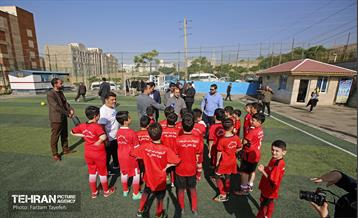 بازدید اعضای شورای اسلامی شهر از منطقه ۵ 18