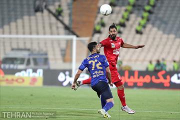 دیدار تیم های فوتبال پرسپولیس و استقلال تهران 28