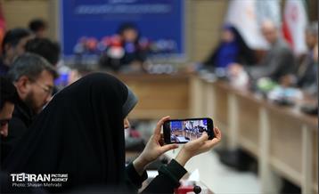 نشست خبری مدیرعامل سازمان مدیریت و نظارت بر تاکسیرانی شهر تهران 23