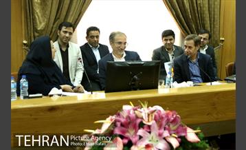 نشست پرسش و پاسخ نود و ششمین نشست مجمع شهرداران کلان شهرهای ایران  25