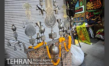 سیاهه فروشان بازارتهران در آستانه محرم 24