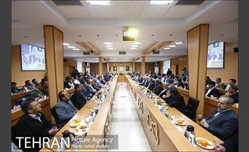 نشست شهردار تهران با جمعی از جانبازان دفاع مقدس ومدافعین حرم  2