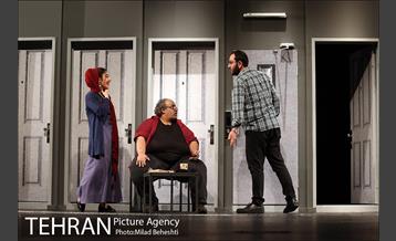 نمایش حریق 4