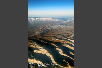بر فراز ابرها‎ 12