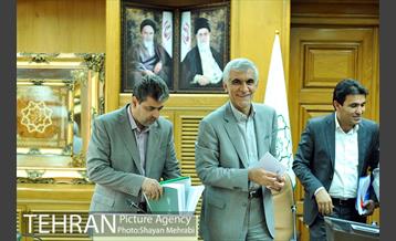 کمیته تخصیص بودجه و اعتبار با حضور شهردار تهران 24