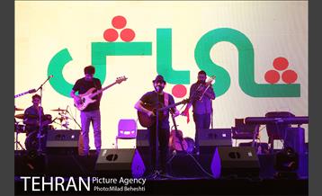 شادباش (ویژه برنامه عید غدیر خندوانه)‎ 12