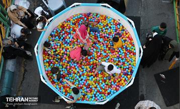 مهمانی ۱۰ کیلومتری عید غدیر در تهران - 3 32