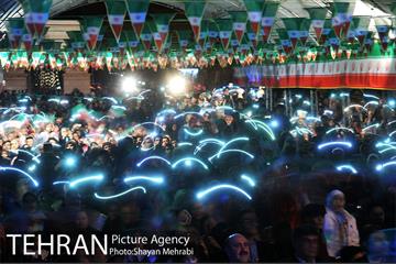 جشن بزرگ روز جمهوری اسلامی در منطقه گردشگری عباس آباد 8