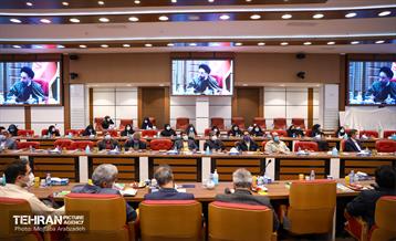 نشست اعضای هیئت علمی بسیجی دانشگاه به مناسبت گرامیداشت ایام الله دهه فجر 13