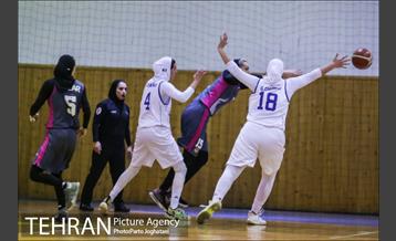 دیدار تیم های بسکتبال نارسینا و گروه بهمن 11