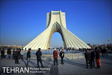 میدان آزادی 20