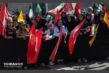 اجتماع «دختران جان‌فدای ایران» - ۲ 57