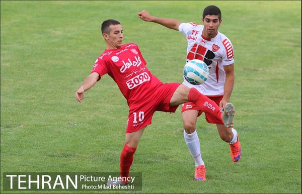 دیدار دوستانه پرسپولیس تهران و پرسپولیس قائمشهر 2