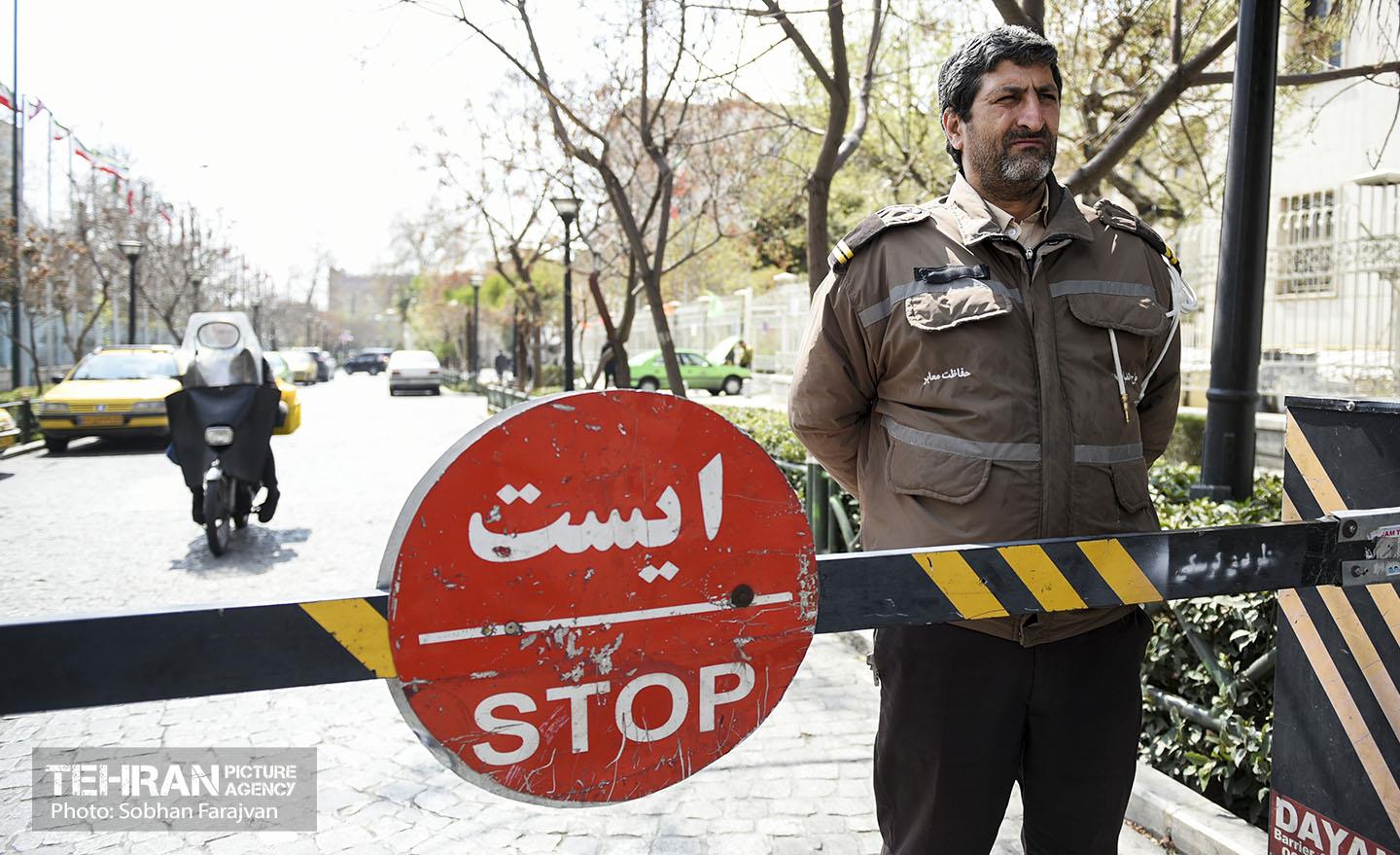 به وقت خدمت؛ حافظان معابر بازار بزرگ تهران