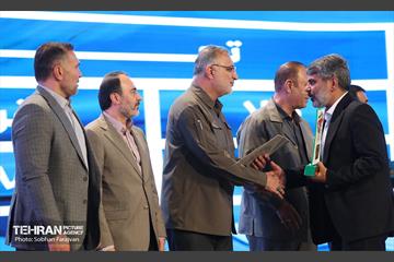 آیین اختتامیه رویداد ورزشی «قهرمان شهر» 13