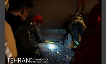 آتش سوزی انبار لوازم خانگی در خیابان 17شهریور 7