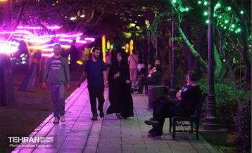 «جشن نور تهران» در بلوار کشاورز 10