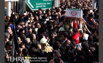 تشییع شهدای آتش نشان با حضور مردم - 3 18