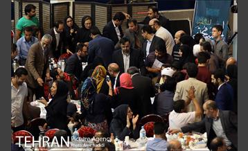 ضیافت افطار جمعی از معلول جسمی و حرکتی با شهردار تهران 10