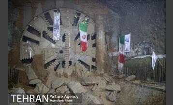 ورود ماشین حفار تونل به ایستگاه میدان حضرت عبدالعظیم الحسنی(ع) در خط 6 مترو 34