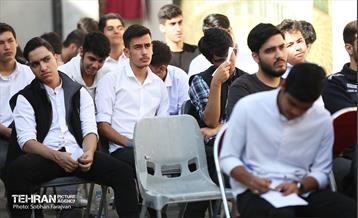 آیین افتتاح نمایشگاه موزه عبرت در باغ موزه قصر 36