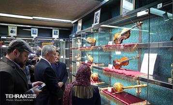 اکران ویدئو مپینگ روز ملی مکزیک 41