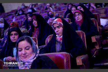 مراسم تجلیل از زنان تاریخ‌‌ساز 3
