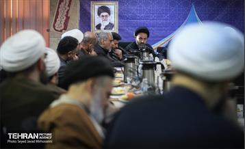 دیدار با ائمه جماعات مساجد آسیب‌دیده در اغتشاشات اخیر شهر تهران 1
