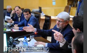 حضور شهردار تهران در کمیسیون عمران مجلس شورای اسلامی 13