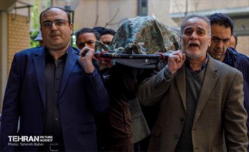 تشییع پیکر زنده‌یاد استاد سیدعبدالله انوار 5