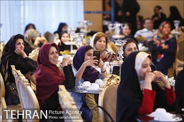 جشن اکرام ایتام با حضور 400نفر از کودکان تحت پوشش 7