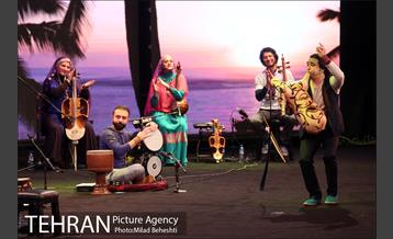 کنسرت گروه رستاک‎ 8