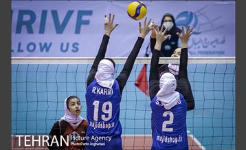 دیدار تیم‌های والیبال شهرداری قزوین و سروقامتان بابل 20