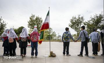 تشکیل حلقه اتحاد دانش آموزی در برج میلاد 21