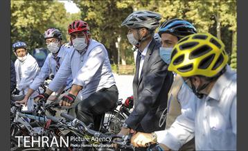 بازدید سفرای اروپایی و شهردار تهران از موزه صلح 16