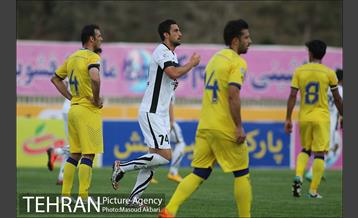 دیدار نفت تهران و سپاهان در لیگ برتر فوتبال 9