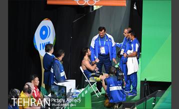 قهرمانی کیانوش رستمی در وزنه برداری المپیک ریو 12