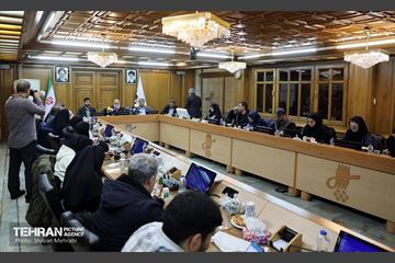 نشست خبری رئیس شورای اسلامی شهر تهران 13
