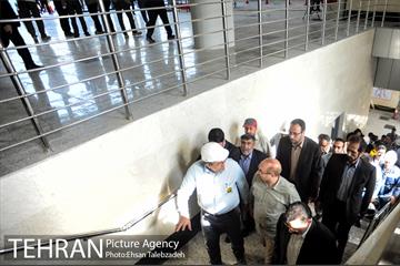 بازدید شهردار تهران از پایانه خط 6 مترو تهران 5