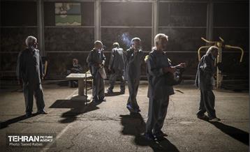 بازدید رئیس سازمان مدیریت بحران شهرداری تهران از گرمخانه خاوران 45