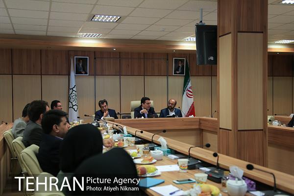 دومین جلسه شورای سیاست گذاری خشت طلایی 33