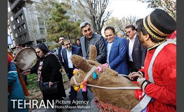 بازدید شهردار تهران از نوروزگاه بلوار کشاورز 20