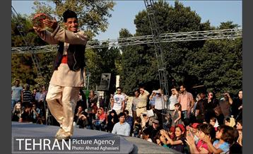 دومین روز جشنواره تئاتر عروسکی مبارک 12