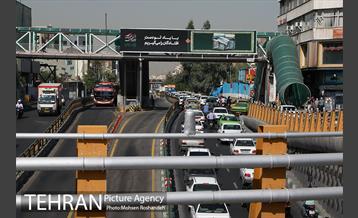 پایتخت سیاه پوش شد 5